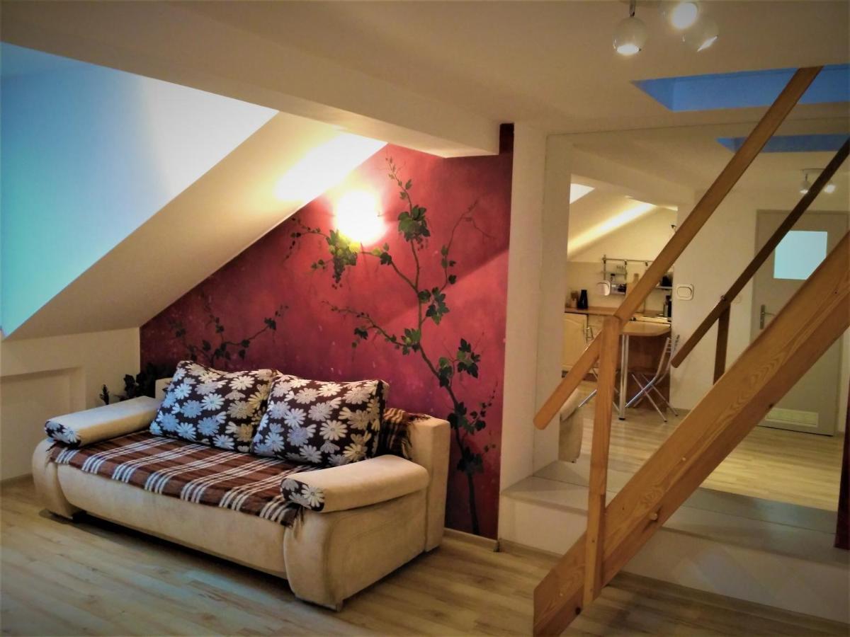 Krakow City Centre Apartment - Bon Turystyczny Εξωτερικό φωτογραφία